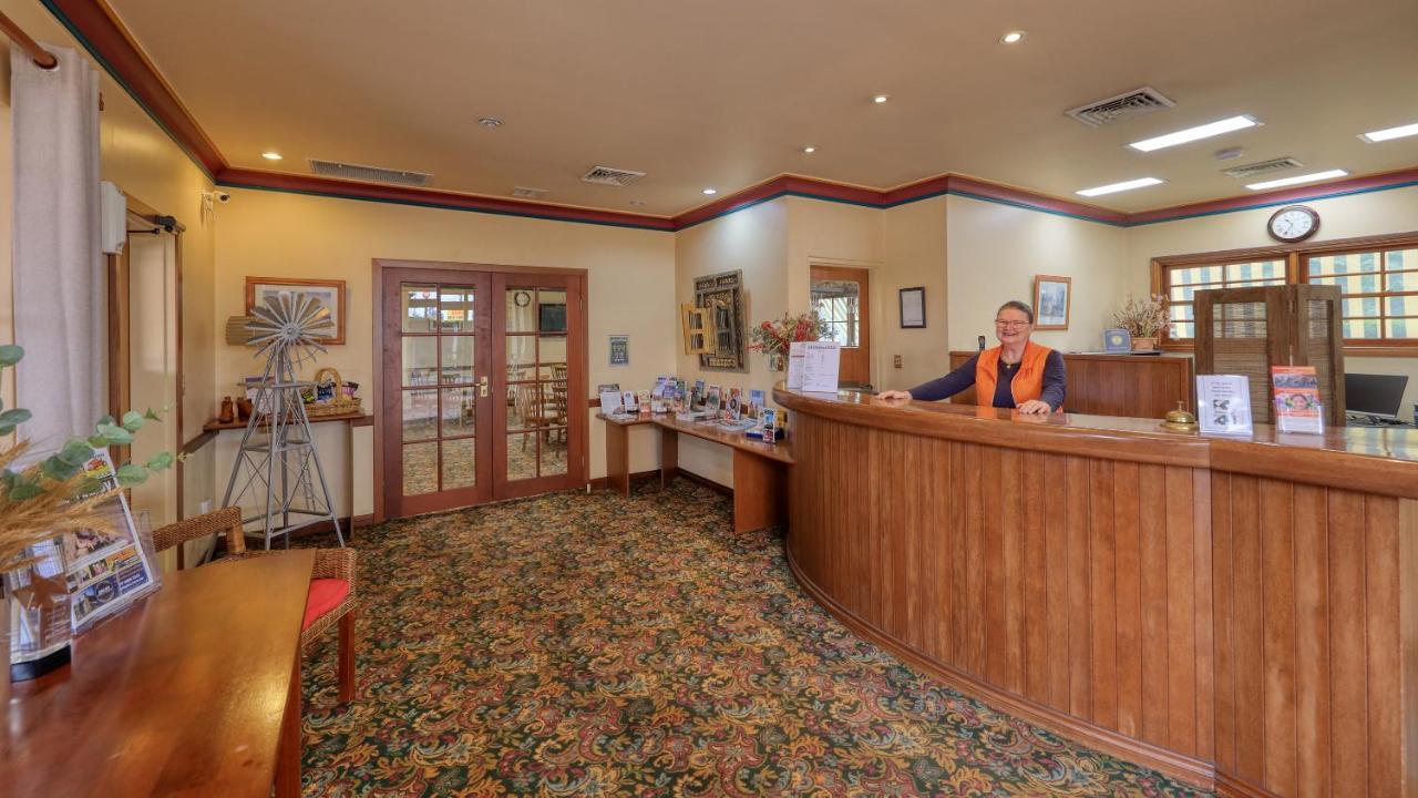 Dalby Homestead Motel Экстерьер фото