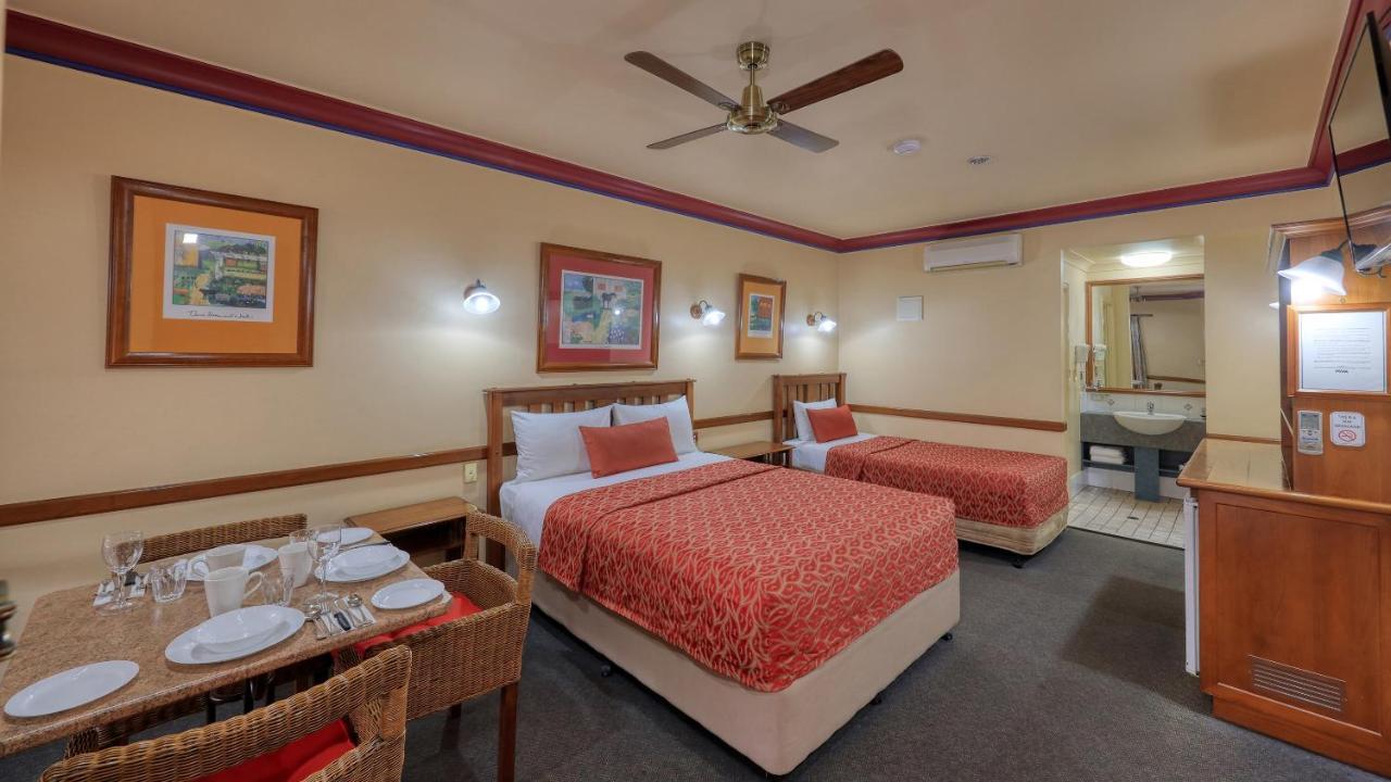 Dalby Homestead Motel Экстерьер фото
